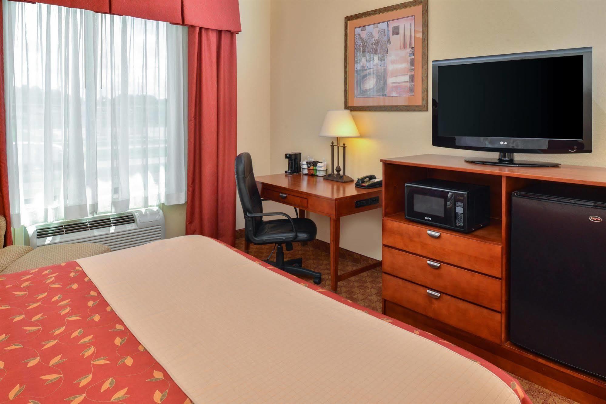 Americas Best Value Inn & Suites-Livingston Bagian luar foto